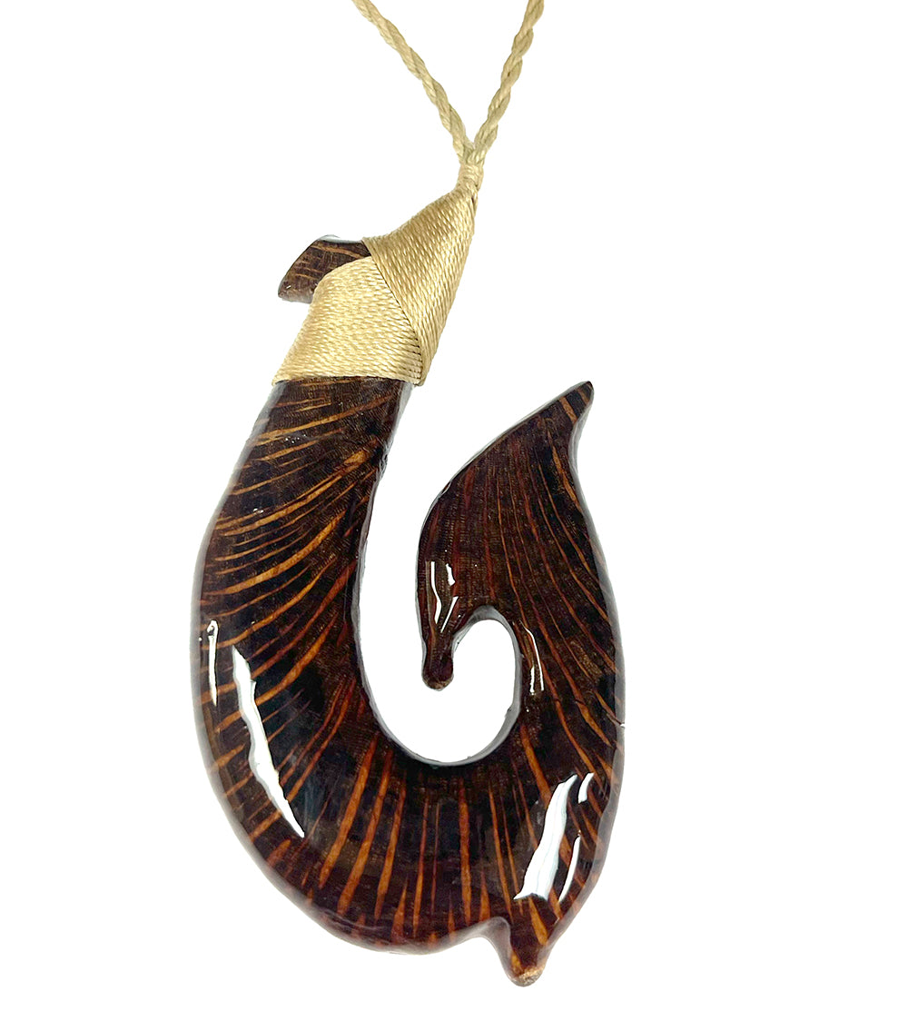 Macadamia Hook Pendant