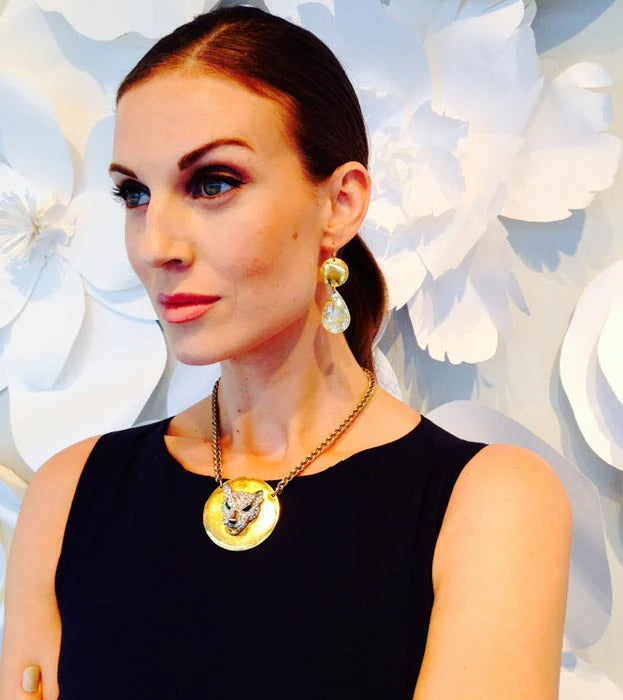 Pendientes Cosmos de lágrima con hoja de oro