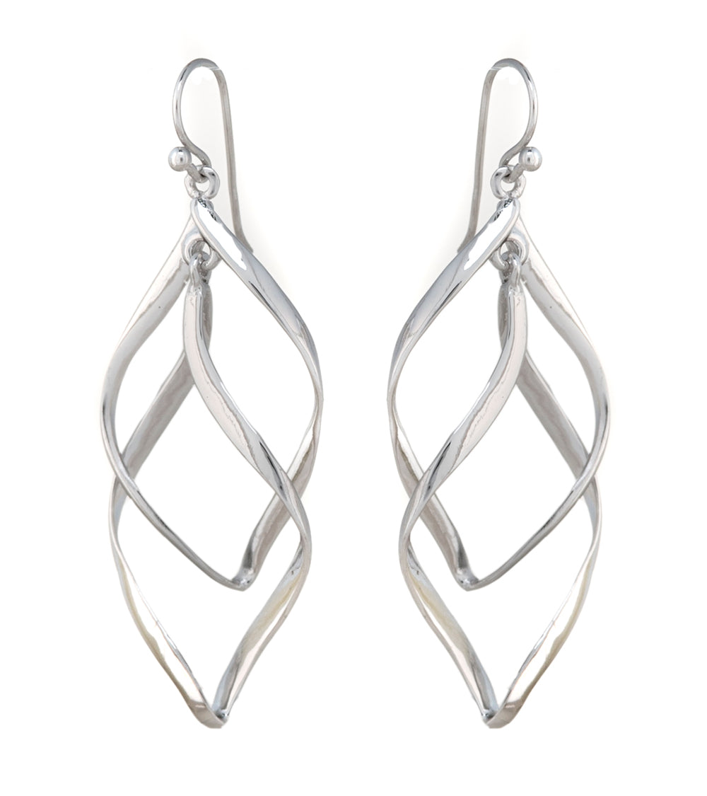 ノエ レインドロップイヤリング