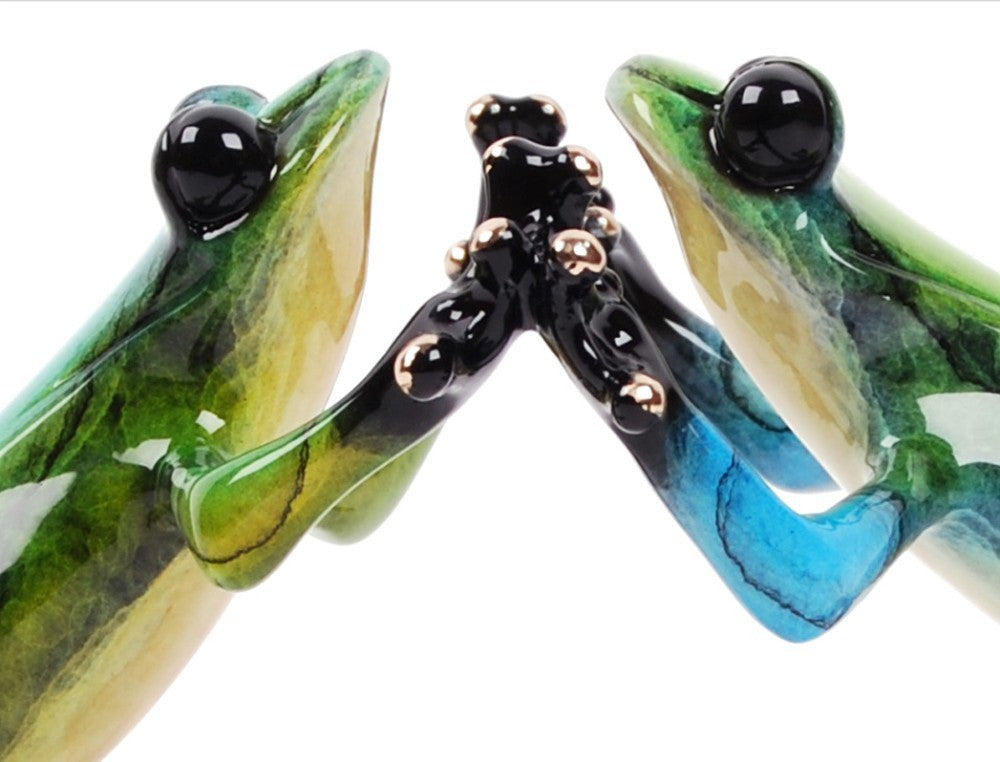 ティム・コテリル作ブロンズ彫刻「ジッターバグ」