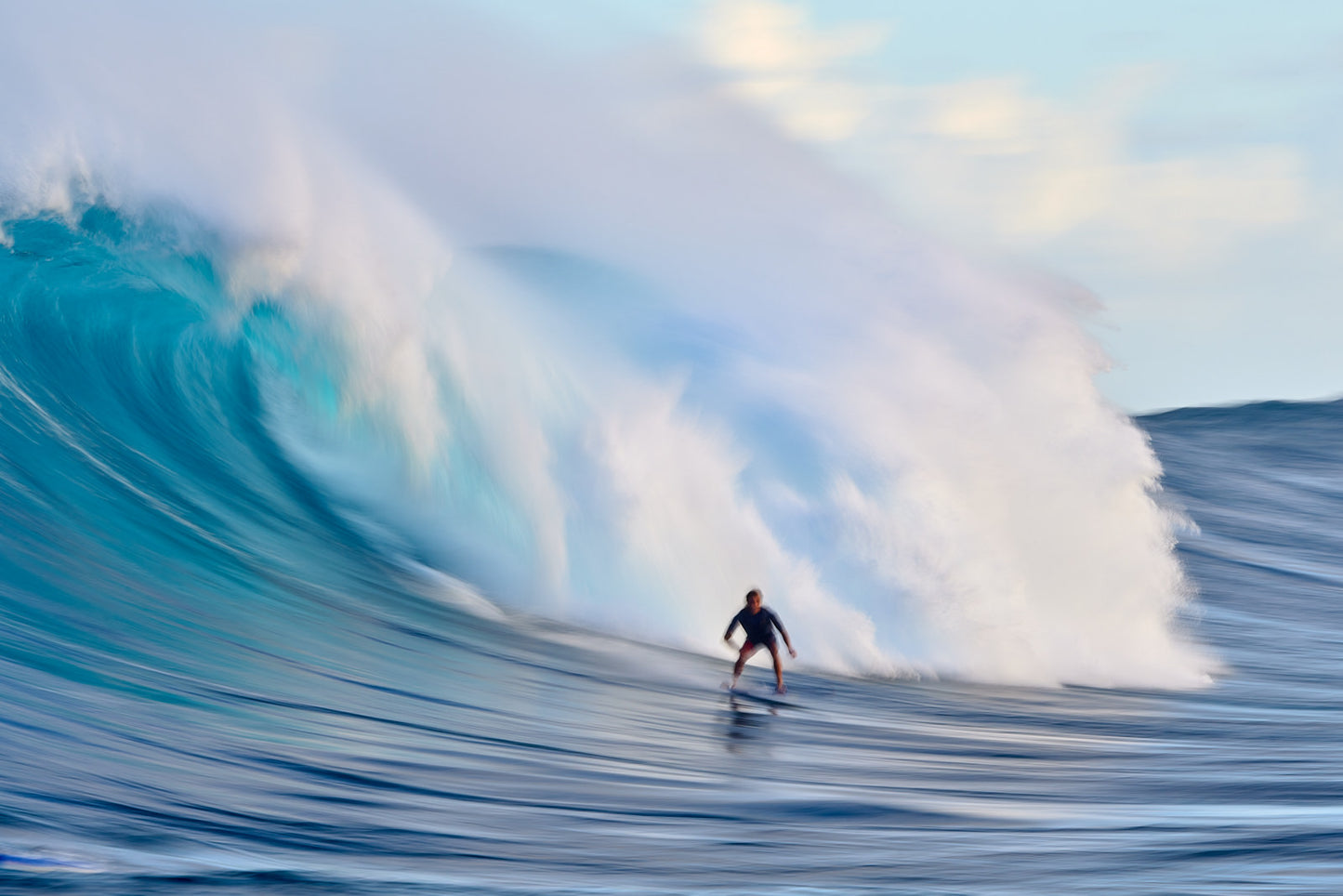 Silky Surf by Andrew Shoemaker