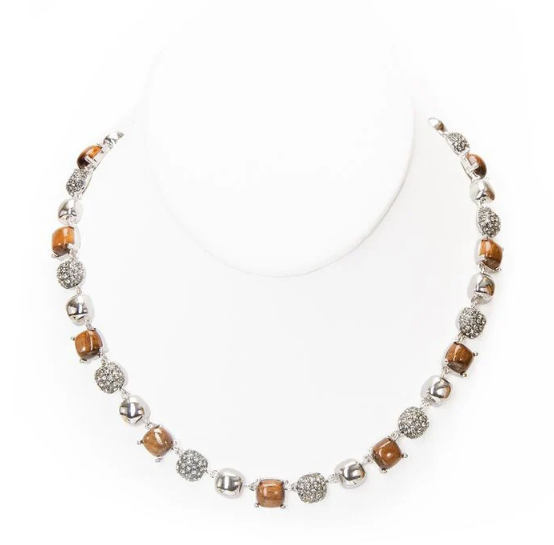 ネックレスが絡まないようにする方法