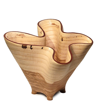 Vasija tallada "Cuenco de roble ondulado" de Andy DiPietro
