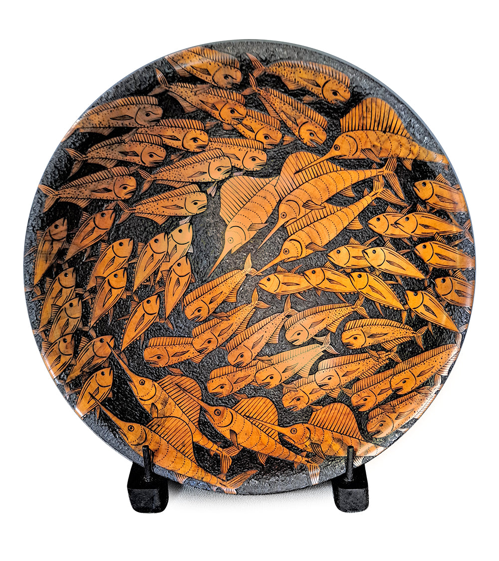 Hawaiian Fish Cook Pine platter w/upright stand #857