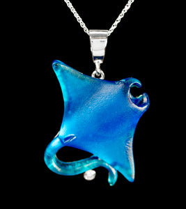 14k White Gold and Diamond Manta Ray Pendant