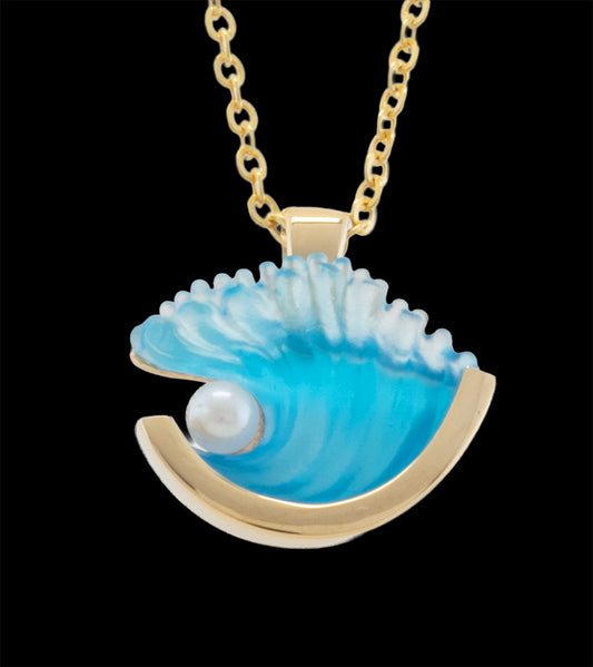 Colgante de ola de perla y oro amarillo de 14 k