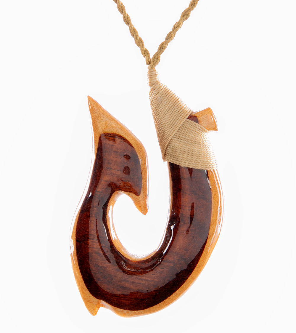 Colgante de gancho de faisán, arce y koa