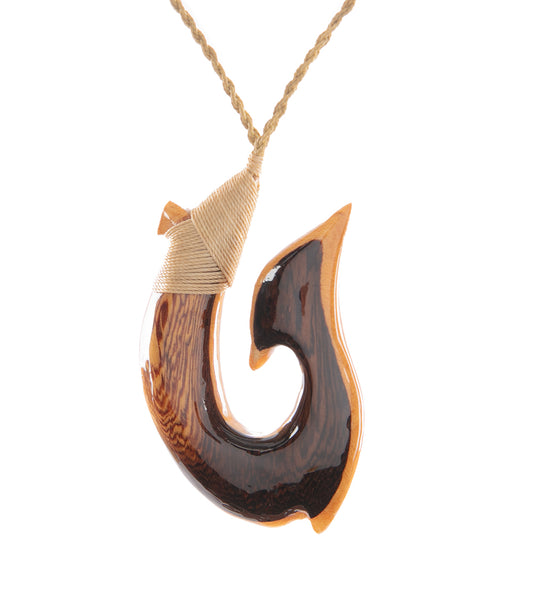 Colgante de gancho de faisán, arce y koa