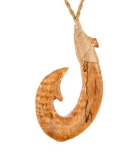 カーリーコアウルアフックペンダント