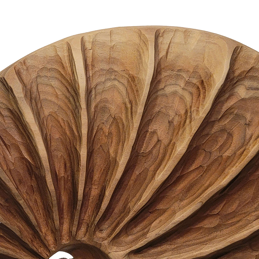 アンディ・ディピエトロ作の壁面彫刻「漂白クルミ材フィボナッチシェル」