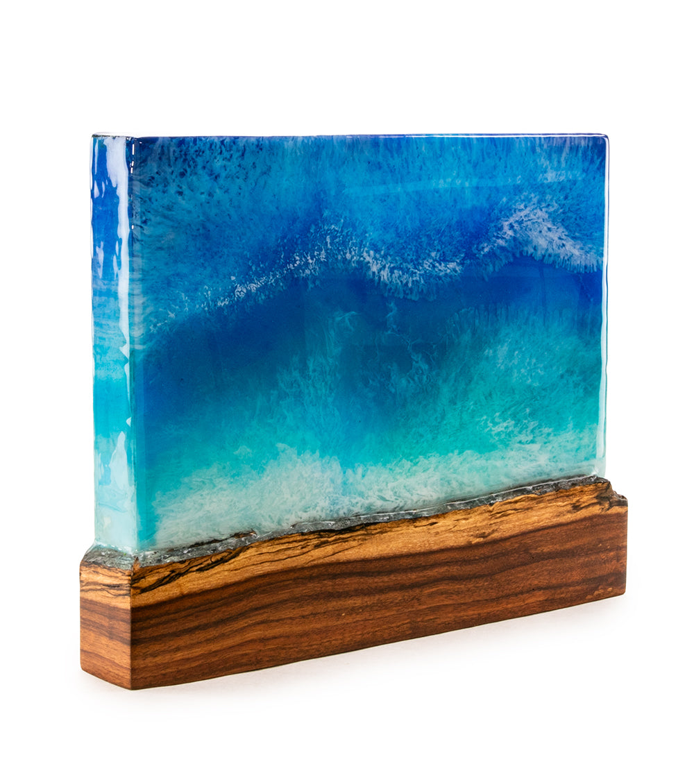 Arte mural de koa/resina "Pohaku Point" de S. Isaac Anderson