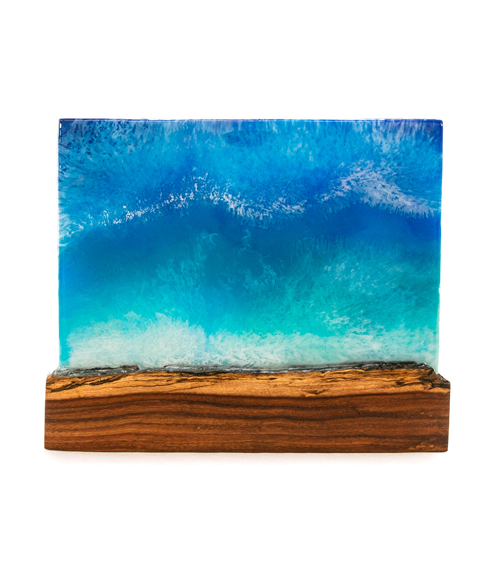 Arte mural de koa/resina "Pohaku Point" de S. Isaac Anderson