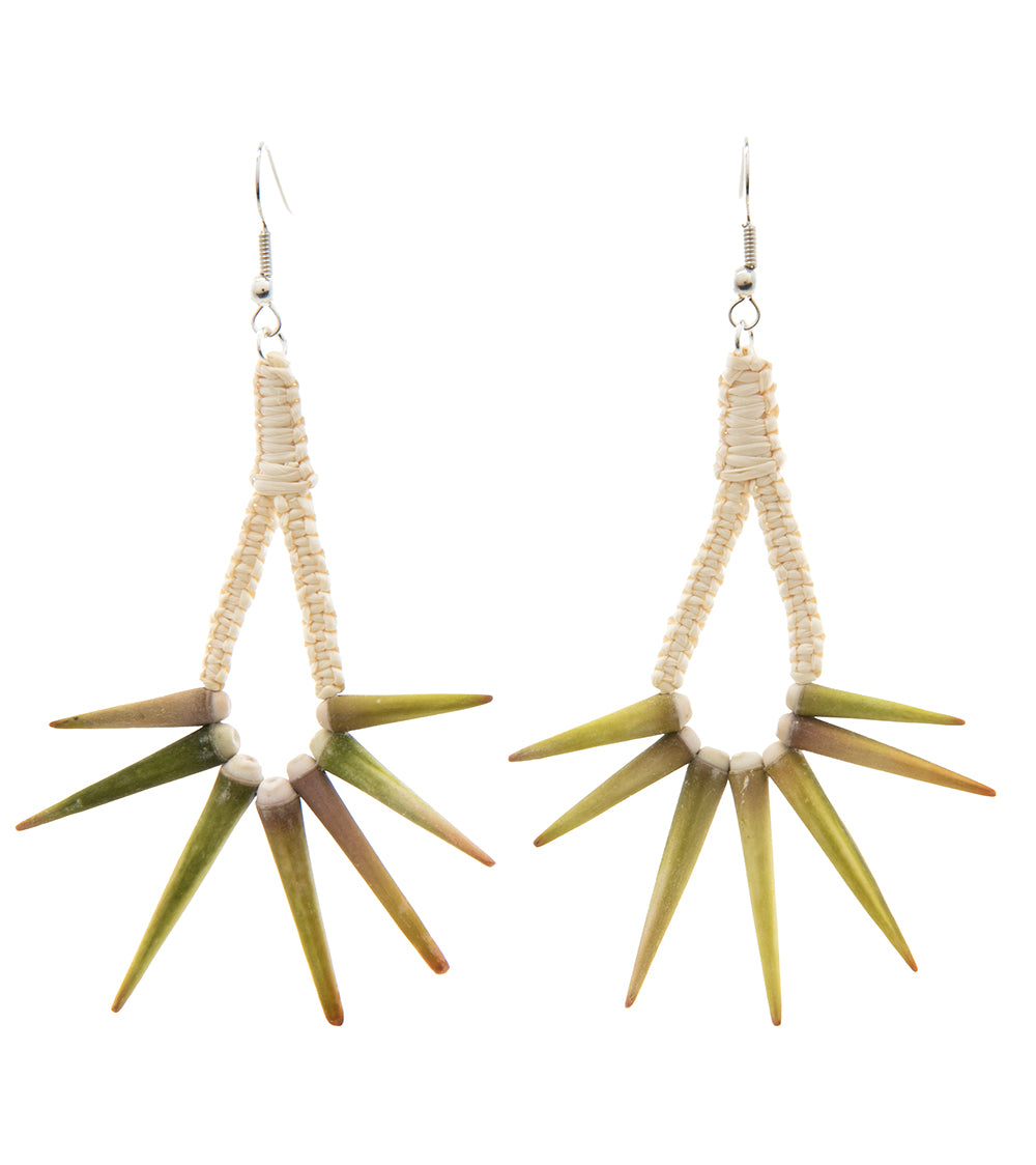 Pendientes de concha de pupu - Marrón