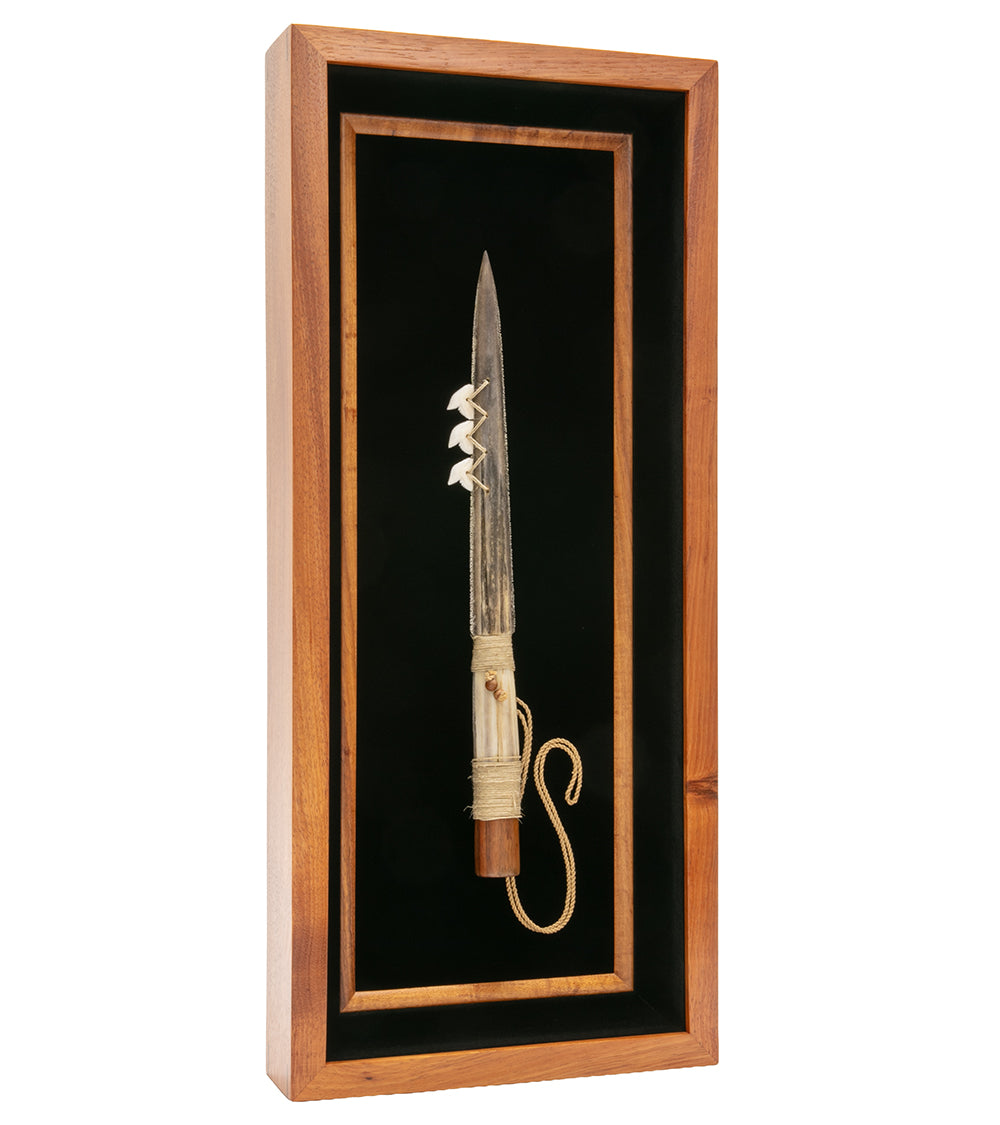 Hawaiian Weapon "Pahoa Mano A'u with 3 Shark Teeth" by Manny Mattos