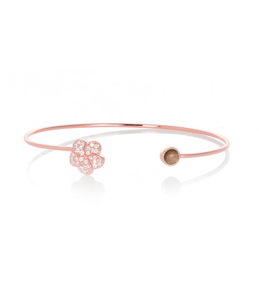 Brazalete de plumeria de oro rosa
