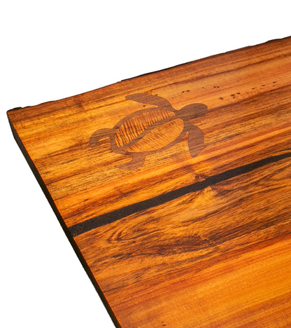 深絞り樹脂を使用したフリーフォームバンケットテーブル