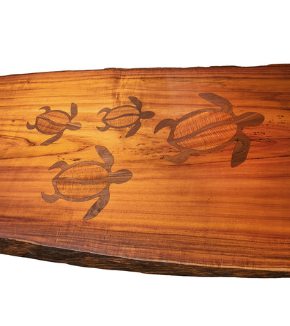 深絞り樹脂を使用したフリーフォームバンケットテーブル