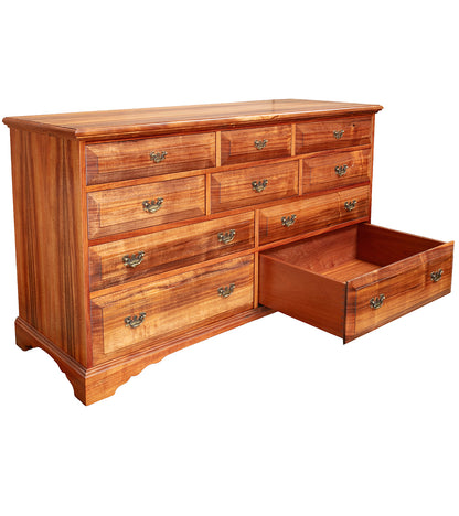 Kamuela 10 Drawer Dresser