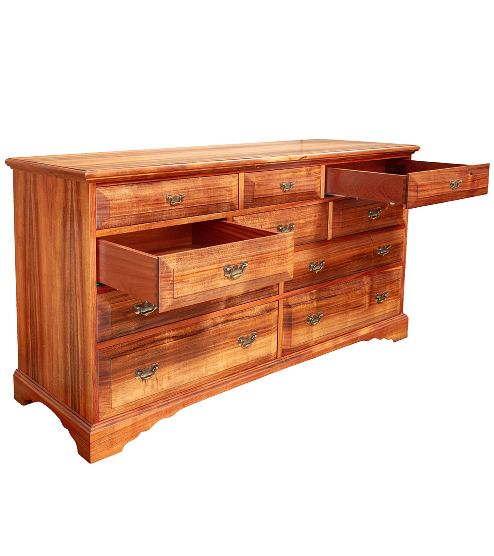 Kamuela 10 Drawer Dresser