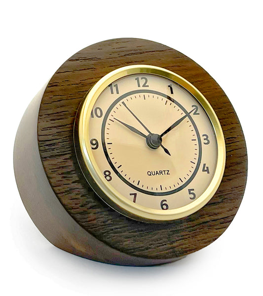 Reloj de teca del buque USS Missouri