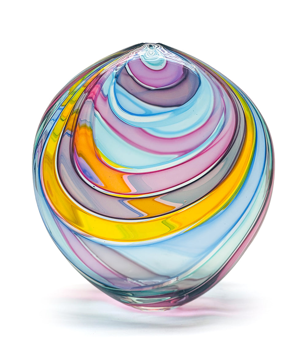 Glass "Optica Anuenue" by Jonathan Swanz