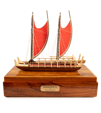 Canoa Koa 12”L “Hokulea” de Francis Pimmel