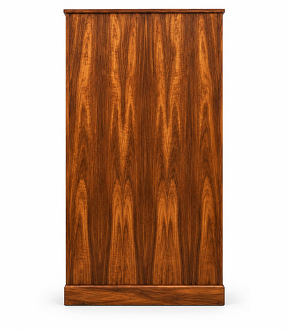 Plantation Bookcase w/Bottom Double Doors