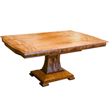 クイーンエマダイニングテーブル