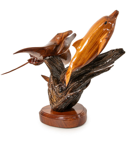 コアウッド彫刻「アイランド・カマアイナ」クレイグ・ニコルズ作