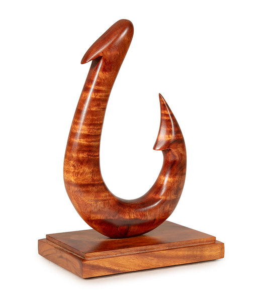 クレイグ・ニコルズ作 木彫「光と闇のコアバタフライ #47」