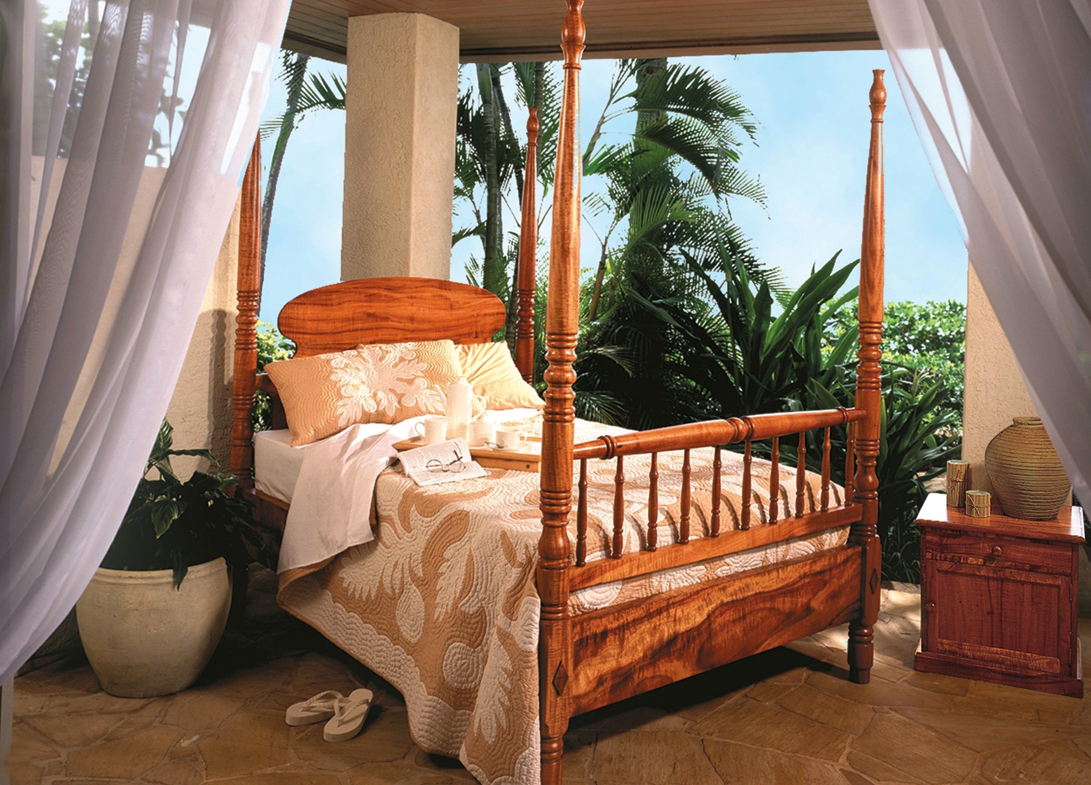 Island Elegance Koa Bed