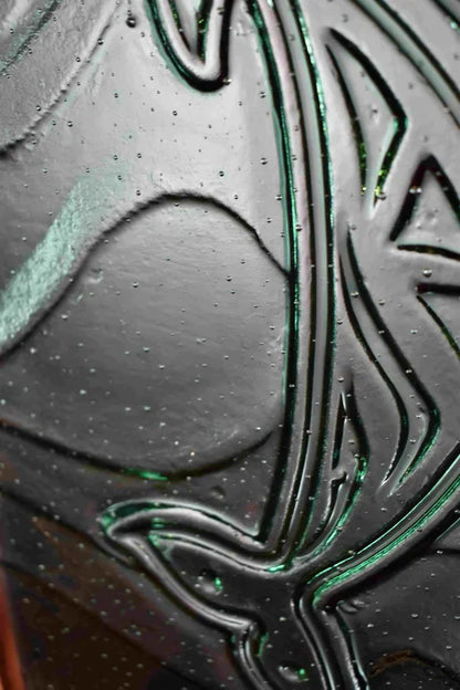 Arte de tatuaje en vidrio "Naiʻa (Delfín)" de Roger Pawley