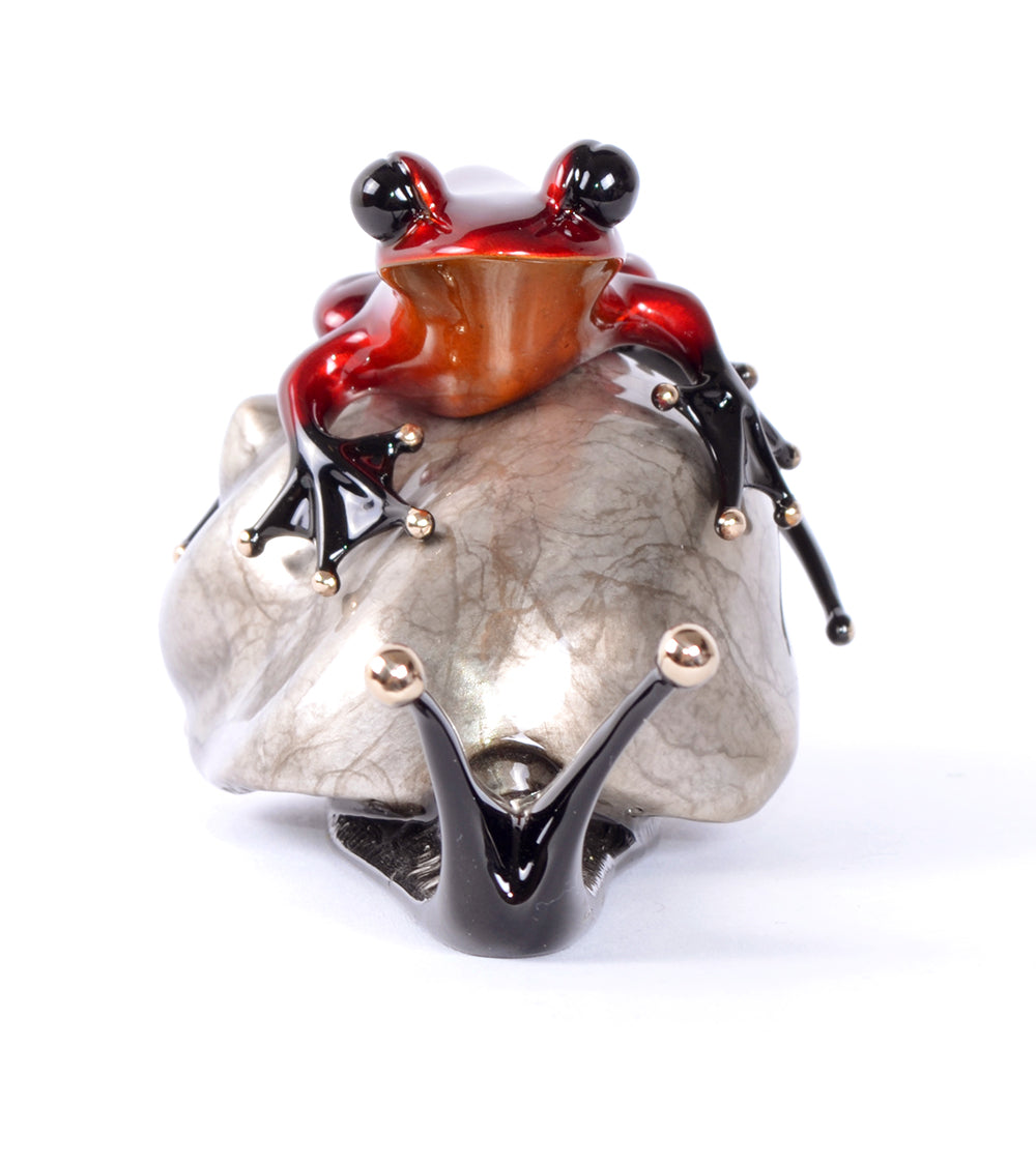 ティム・コテリル作ブロンズ彫刻「EsCargo」