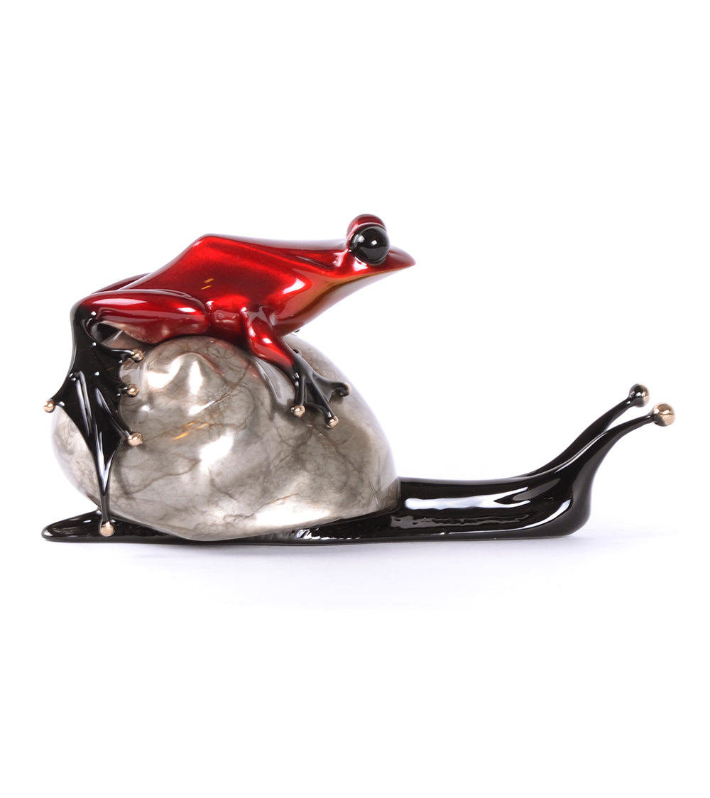 ティム・コテリル作ブロンズ彫刻「EsCargo」