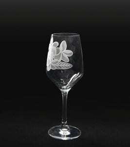 Sand-Etched Plumeria White Wine. Set of 2