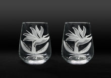Sand-Etched Bird of Paradise Stemless. Set of 2