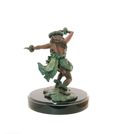 Escultura de bronce "Ku Makani"