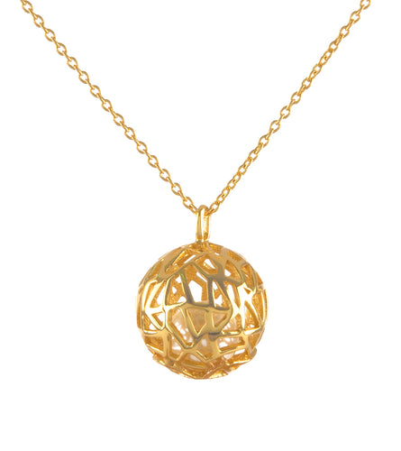 Hukilau Sphere with Pearl Necklace