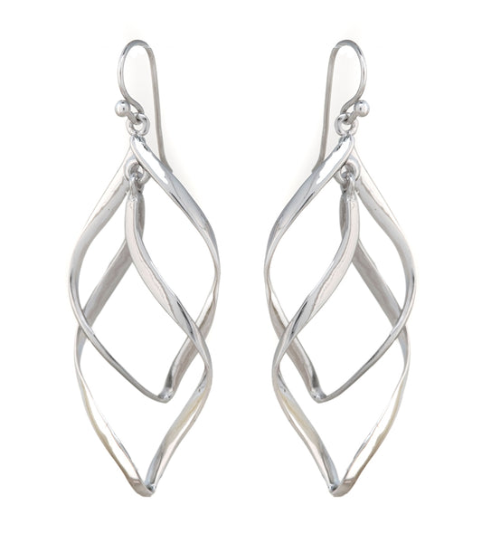 ノエ レインドロップイヤリング