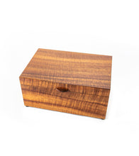 MacArthur Koa Box with Tray - Medium