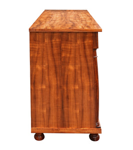 Kalakaua 8 Drawer Dresser