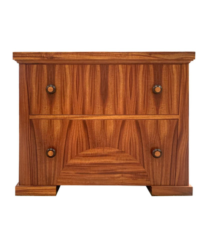 ラヒキ ナイトスタンド