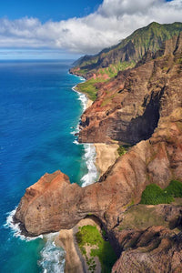Na Pali Vertical by Andrew Shoemaker