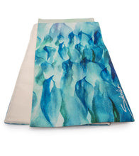 Blue Birds Table Runner Set by Sabado