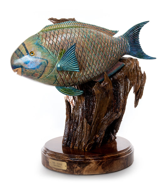 クレイグ・ニコルズ作 木彫「Uhu-Uliuli 27577」