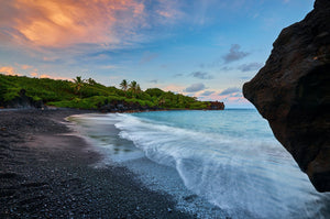 Waianapanapa by Andrew Shoemaker