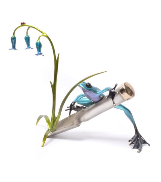 ティム・コテリル作ブロンズ彫刻「ブルーベル」