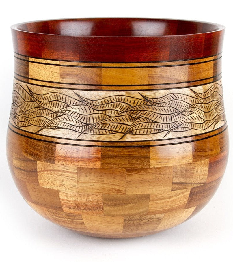 Vasija de koa segmentada de 10